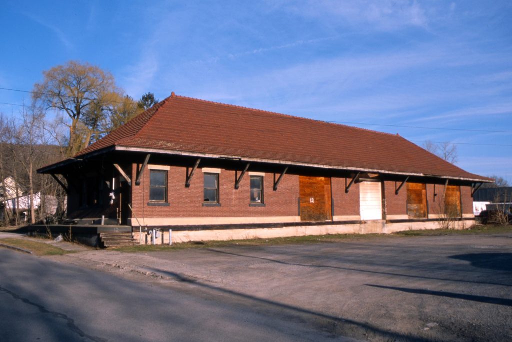 BR&P Warsaw Freight House